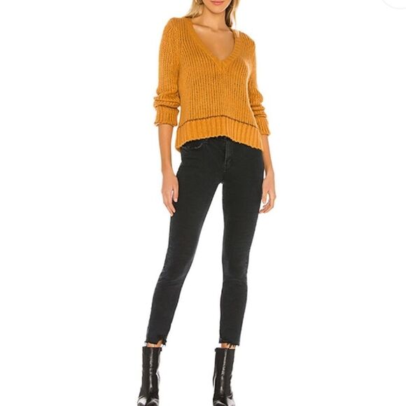 NWT Tularosa Ohara Deep V-neck Sweater in Mustard - Picture 4 of 5